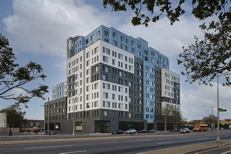 The affordable housing lottery has launched for 171 Linden Boulevard, an eight-story residential building on the border of the Flatbush and Prospect Lefferts Gardens neighborhoods in Brooklyn. . 2858 linden blvd